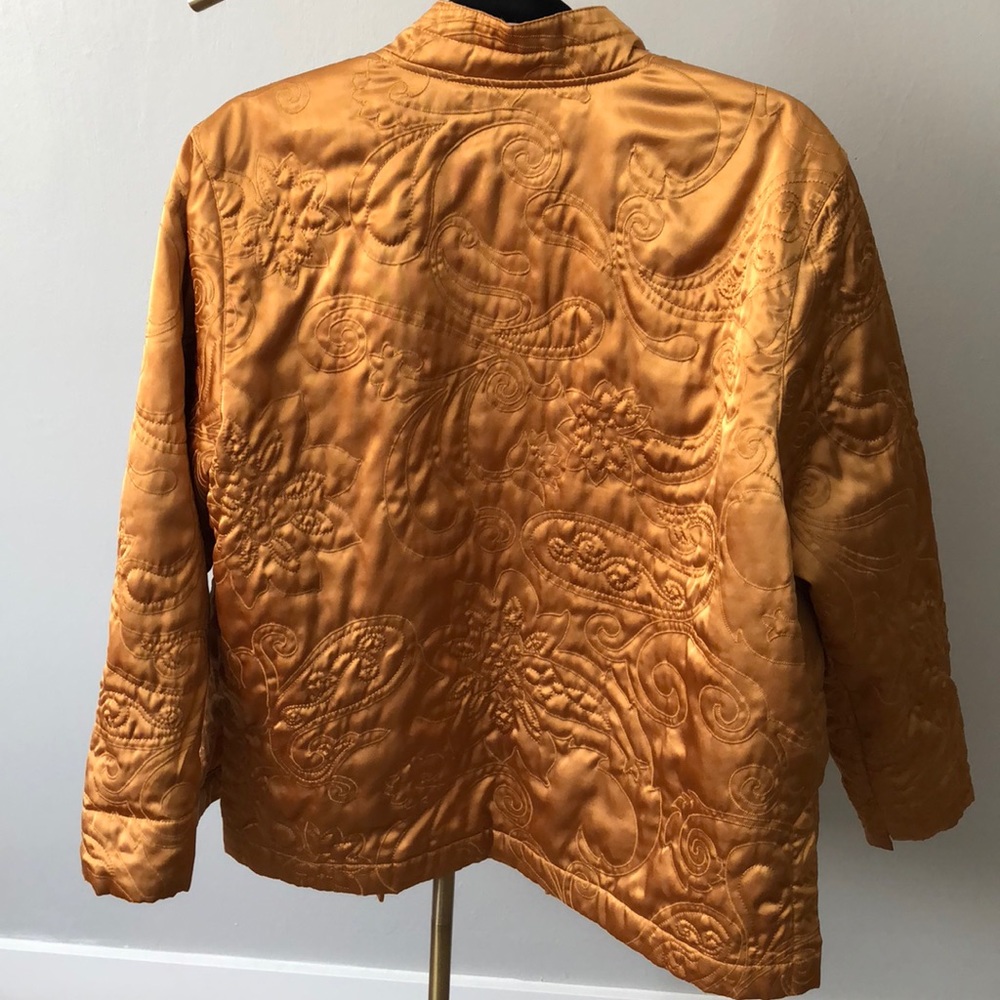 Gold jacket - Picture 2 of 3
